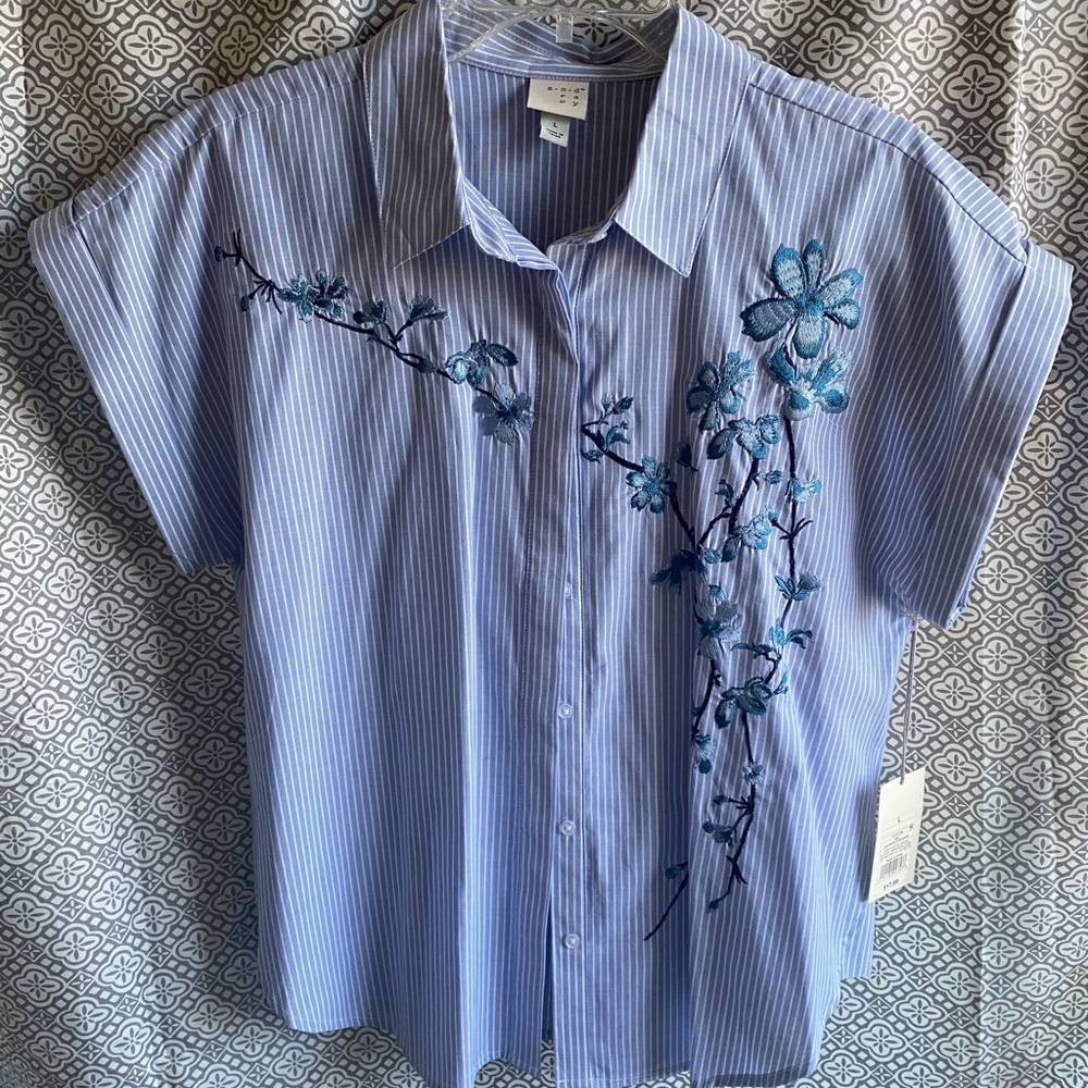 NWT A New Day Striped Floral Button Up